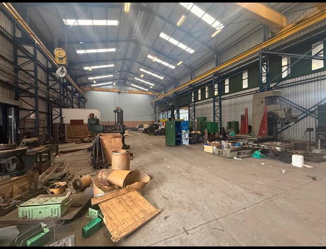 2,808M² WAREHOUSE TO LET IN ALRODE